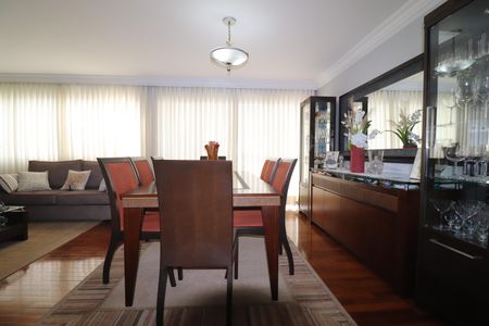 Apartamento à venda com 160m², 3 quartos e 2 vagasSala de jantar