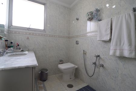 Apartamento à venda com 160m², 3 quartos e 2 vagasBanheiro da Suíte