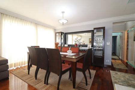 Apartamento à venda com 160m², 3 quartos e 2 vagasSala de jantar
