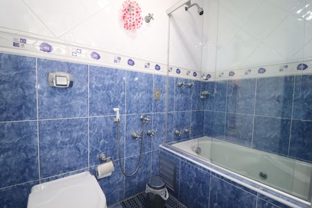 Apartamento à venda com 160m², 3 quartos e 2 vagasBanheiro 2