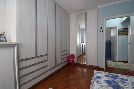 Apartamento à venda com 160m², 3 quartos e 2 vagasQuarto 2