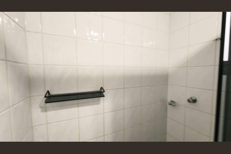 Apartamento à venda com 75m², 2 quartos e 2 vagas Apartamento à venda com 75m², 2 quartos e 2 vagasBanheiro da Suíte