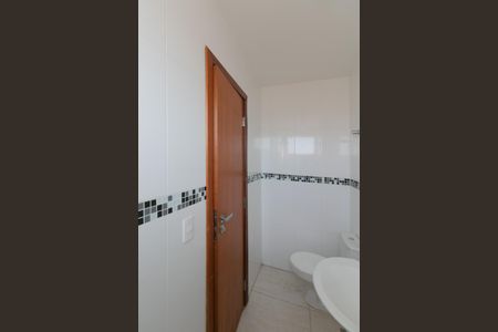 Apartamento para alugar com 68m², 2 quartos e 1 vaga Apartamento para alugar com 68m², 2 quartos e 1 vagaBanheiro da Suíte