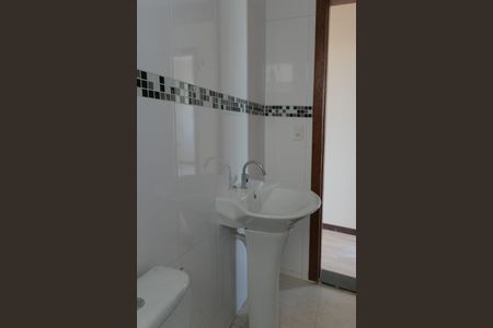 Apartamento para alugar com 68m², 2 quartos e 1 vaga Apartamento para alugar com 68m², 2 quartos e 1 vagaBanheiro