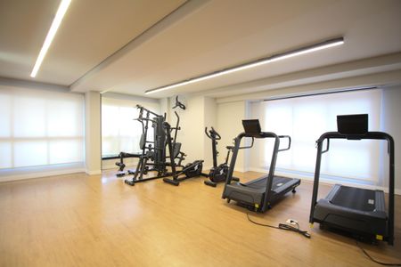Apartamento à venda com 48m², 2 quartos e 1 vaga Apartamento à venda com 48m², 2 quartos e 1 vagaÁrea comum - Academia