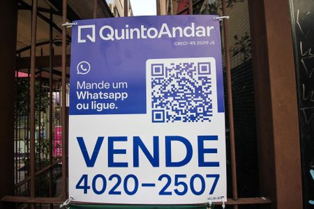 Apartamento à venda com 40m², 1 quarto e sem vagaPlaquinha