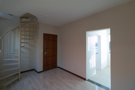 Apartamento para alugar com 95m², 2 quartos e 2 vagas Apartamento para alugar com 95m², 2 quartos e 2 vagasSala