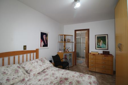 Apartamento à venda com 100m², 3 quartos e 2 vagasQuarto 1