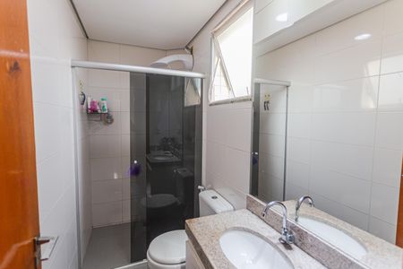 Apartamento à venda com 165m², 3 quartos e 3 vagas Apartamento à venda com 165m², 3 quartos e 3 vagasBanheiro da Suíte