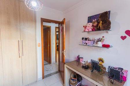 Apartamento à venda com 165m², 3 quartos e 3 vagas Apartamento à venda com 165m², 3 quartos e 3 vagasQuarto 1