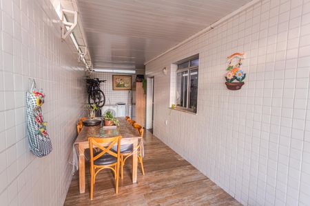 Apartamento à venda com 165m², 3 quartos e 3 vagas Apartamento à venda com 165m², 3 quartos e 3 vagasÁrea de Serviço