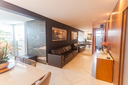 Apartamento à venda com 165m², 3 quartos e 3 vagas Apartamento à venda com 165m², 3 quartos e 3 vagasSala 2