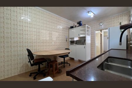 Apartamento à venda com 161m², 4 quartos e 1 vaga Apartamento à venda com 161m², 4 quartos e 1 vagaCozinha