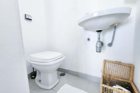 Apartamento à venda com 100m², 3 quartos e 1 vaga Apartamento à venda com 100m², 3 quartos e 1 vagaLavabo