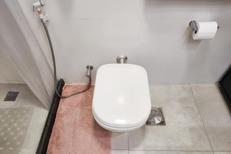 Apartamento à venda com 100m², 3 quartos e 1 vaga Apartamento à venda com 100m², 3 quartos e 1 vagaBanheiro da Suíte