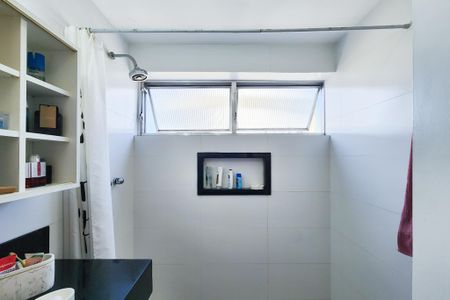 Apartamento à venda com 100m², 3 quartos e 1 vaga Apartamento à venda com 100m², 3 quartos e 1 vagaBanheiro Social