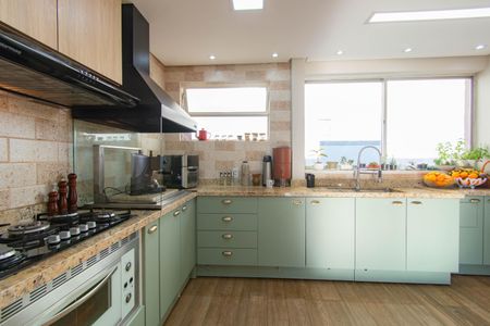 Apartamento à venda com 100m², 3 quartos e 2 vagasCozinha