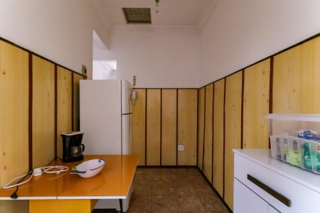 Casa à venda com 80m², 2 quartos e sem vaga Casa à venda com 80m², 2 quartos e sem vagaCozinha
