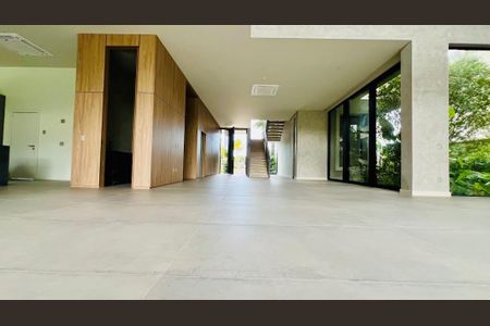 Casa de condomínio à venda com 850m², 4 quartos e 4 vagas