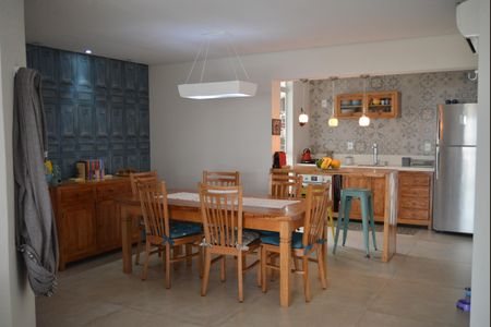 Apartamento à venda com 90m², 3 quartos e 2 vagasSala