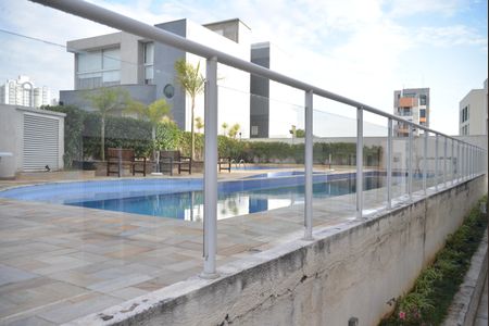 Apartamento à venda com 90m², 3 quartos e 2 vagasÁrea comum - Piscina