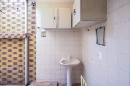 Casa para alugar com 97m², 3 quartos e 1 vaga Casa para alugar com 97m², 3 quartos e 1 vagaÁrea de Serviço