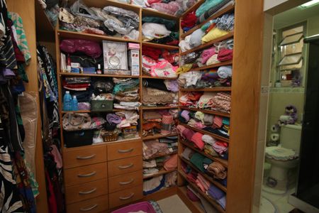 Apartamento para alugar com 68m², 2 quartos e 1 vagaCloset