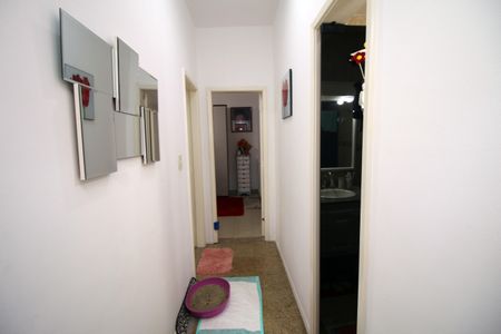 Apartamento para alugar com 68m², 2 quartos e 1 vagaCorredor