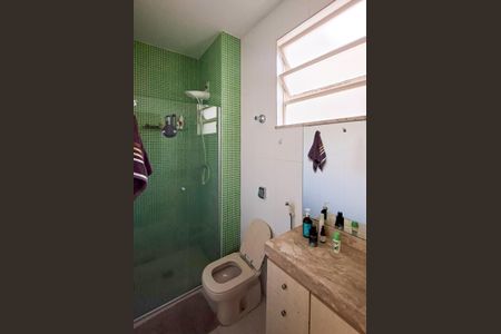 Apartamento à venda com 91m², 3 quartos e 1 vaga Apartamento à venda com 91m², 3 quartos e 1 vagaBanheiro da Suíte