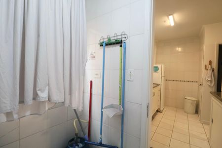 Apartamento para alugar com 100m², 3 quartos e 1 vaga Apartamento para alugar com 100m², 3 quartos e 1 vagaÁrea de Serviço