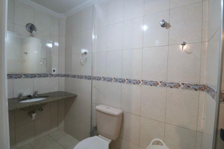 Apartamento para alugar com 100m², 3 quartos e 1 vaga Apartamento para alugar com 100m², 3 quartos e 1 vagaBanheiro da Suíte 2