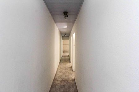 Casa à venda com 153m², 2 quartos e 2 vagasCorredor