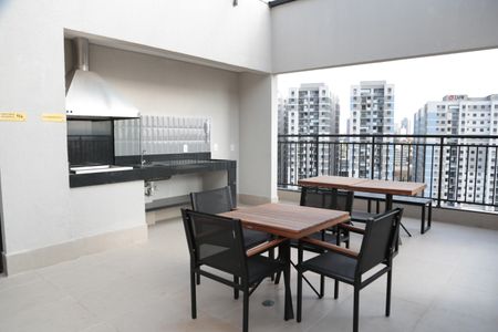 Apartamento à venda com 26m², 1 quarto e 1 vagaÁrea comum