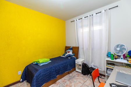 Casa à venda com 647m², 7 quartos e 4 vagas Casa à venda com 647m², 7 quartos e 4 vagasQuarto 3