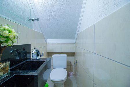 Casa à venda com 198m², 4 quartos e 2 vagas