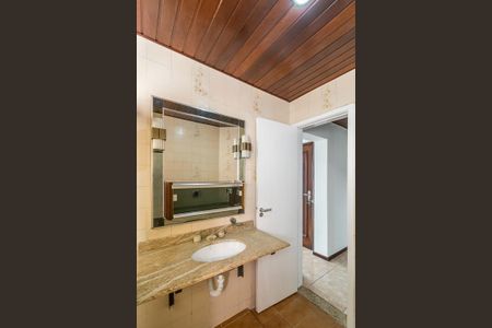 Apartamento à venda com 68m², 2 quartos e sem vaga Apartamento à venda com 68m², 2 quartos e sem vagaBanheiro Social