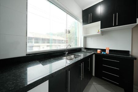 Apartamento à venda com 39m², 2 quartos e sem vagaSala/Cozinha