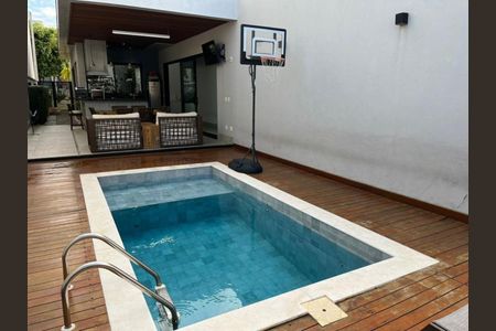 Casa de condomínio à venda com 194m², 3 quartos e 4 vagas Casa de condomínio à venda com 194m², 3 quartos e 4 vagasFoto 04