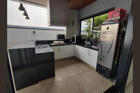 Casa de condomínio à venda com 194m², 3 quartos e 4 vagas Casa de condomínio à venda com 194m², 3 quartos e 4 vagasFoto 31