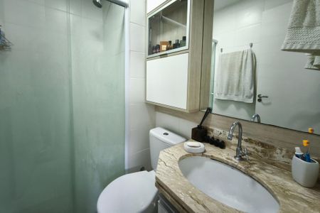 Apartamento à venda com 58m², 3 quartos e 1 vaga Apartamento à venda com 58m², 3 quartos e 1 vagaBanheiro Social