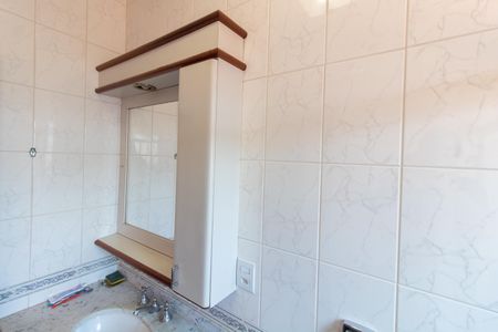 Casa à venda com 220m², 3 quartos e 4 vagas Casa à venda com 220m², 3 quartos e 4 vagasBanheiro da Suíte