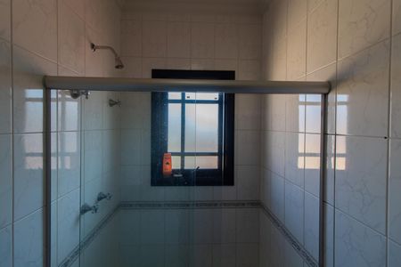 Casa à venda com 220m², 3 quartos e 4 vagas Casa à venda com 220m², 3 quartos e 4 vagasBanheiro da Suíte