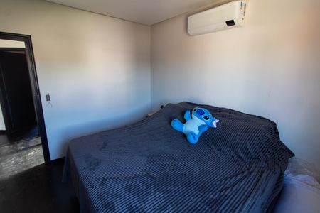 Casa à venda com 220m², 3 quartos e 4 vagas Casa à venda com 220m², 3 quartos e 4 vagasSuíte 3