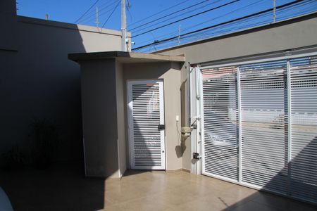 Casa à venda com 240m², 3 quartos e 3 vagasGaragem