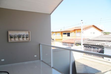 Casa à venda com 240m², 3 quartos e 3 vagasVaranda da Sala 2