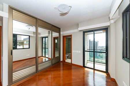 Apartamento para alugar com 170m², 3 quartos e 4 vagas Apartamento para alugar com 170m², 3 quartos e 4 vagasSuíte 1