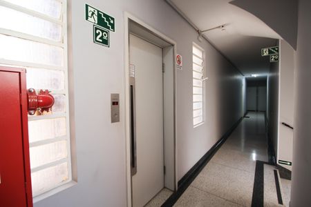 Apartamento para alugar com 82m², 2 quartos e sem vagaÁrea comum