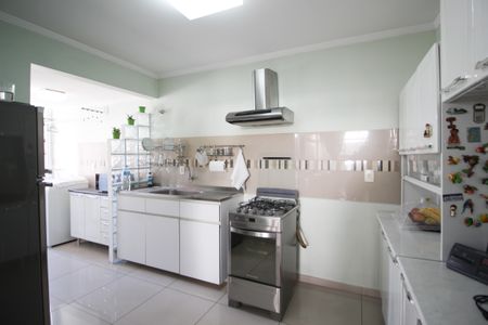 Apartamento para alugar com 82m², 2 quartos e sem vagaCozinha