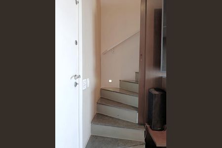 Apartamento para alugar com 82m², 1 quarto e 1 vagaAcesso ao pavimento superior