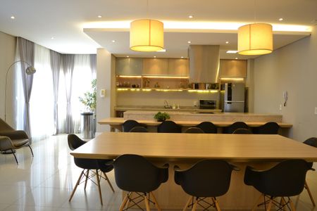 Apartamento à venda com 83m², 2 quartos e 2 vagasÁrea comum